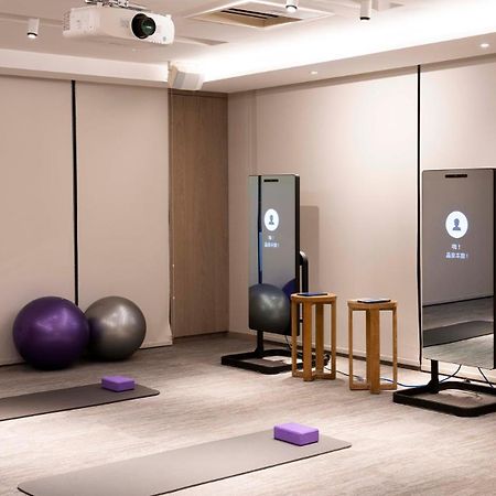 Wellspring by Silks Hotell Jiaoxi Eksteriør bilde A Mirror home gym