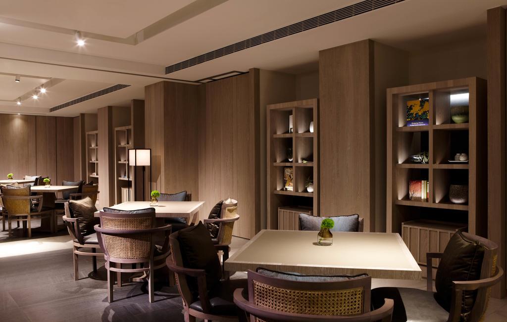 Wellspring by Silks Hotell Jiaoxi Eksteriør bilde The Club Lounge at the Hong Kong International Airport