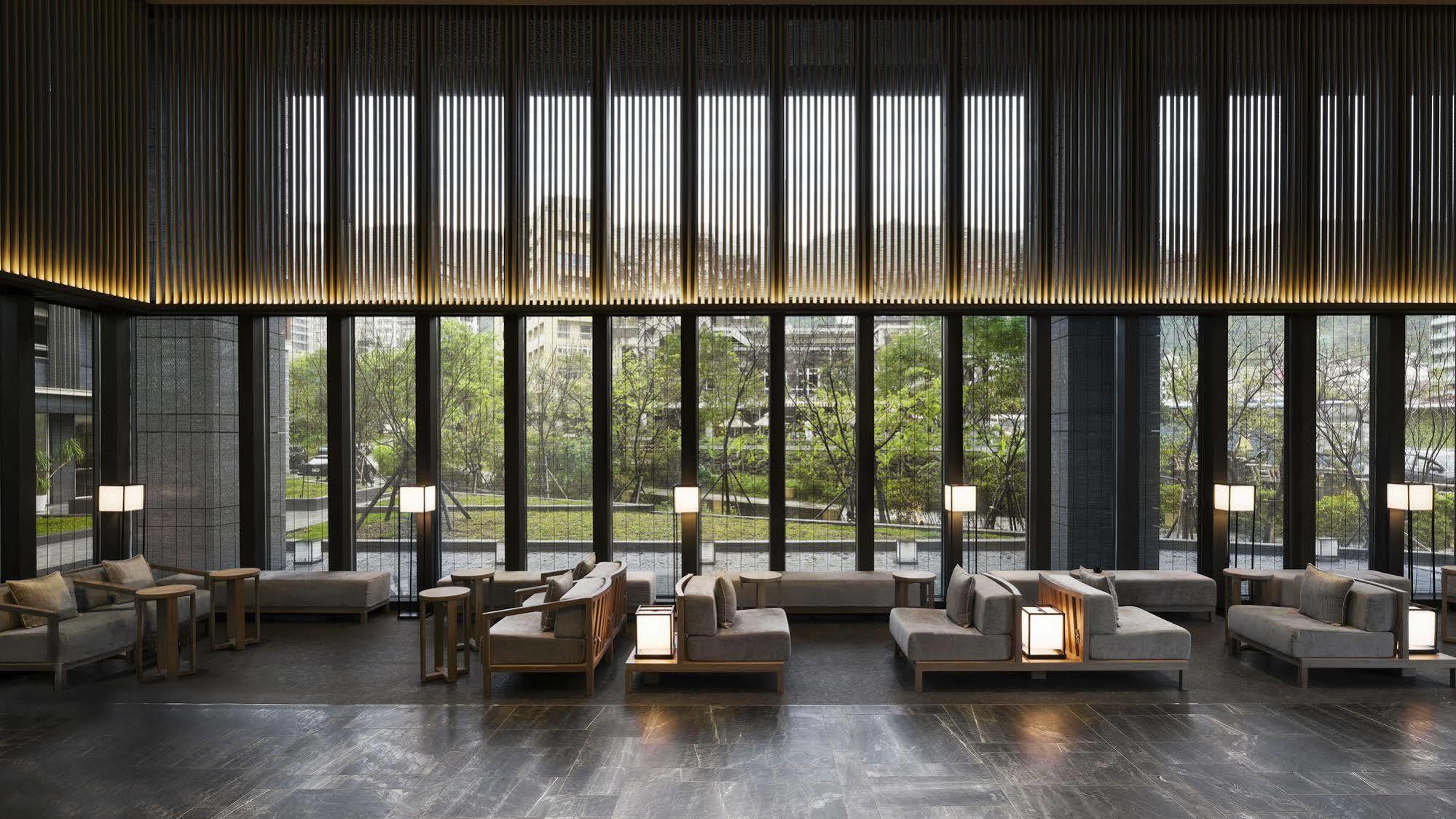 Wellspring by Silks Hotell Jiaoxi Eksteriør bilde The lobby of the hotel